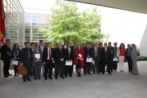 Asistentes a la Jornada de Trabajo entre la Audit Commission y la Cámara de Comptos de Navarra (Pamplona, 2 de mayo de 2011)