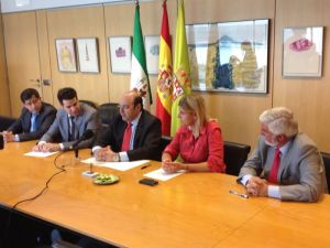 Firma de Convenio entre Diputación de Granada, Universidad de Granada y Universidad de Málaga